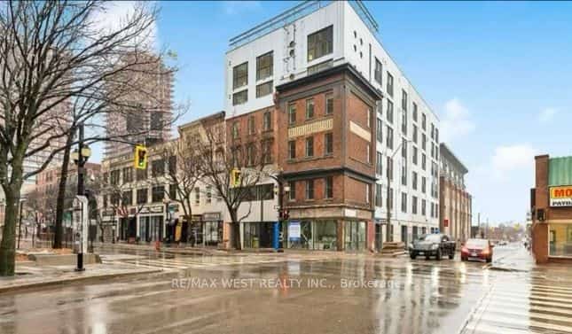 121 King Street E #101, Hamilton, ON L8N 1A9