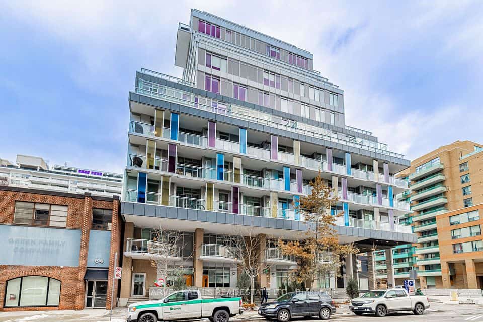 68 Merton Street #202, Toronto, ON M4S 1A1