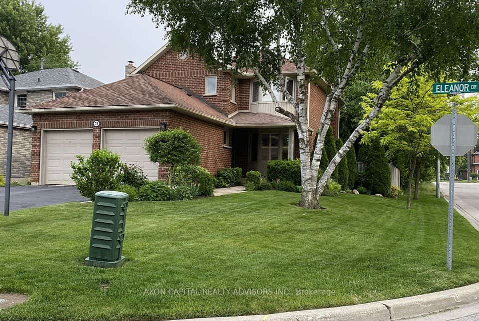 74 Eleanor Circle, Richmond Hill, ON L4C 6K7