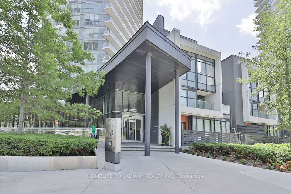 117 Mcmahon Drive #2105, Toronto, ON M2K 0E4