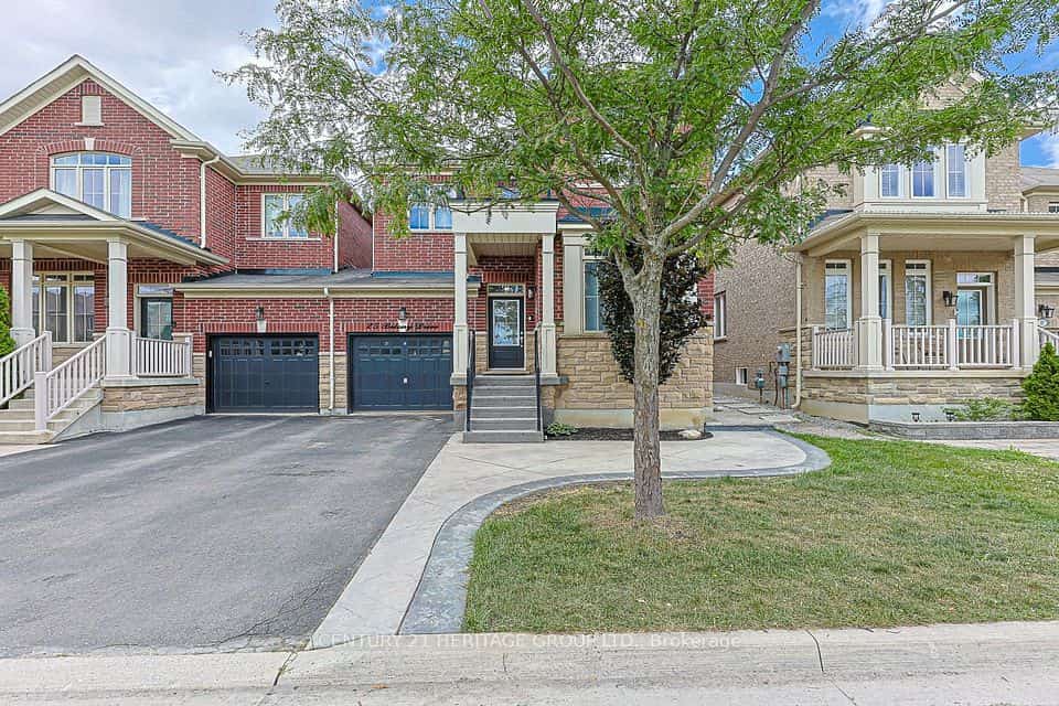 25 Betony Drive, Richmond Hill, ON L4E 0L3