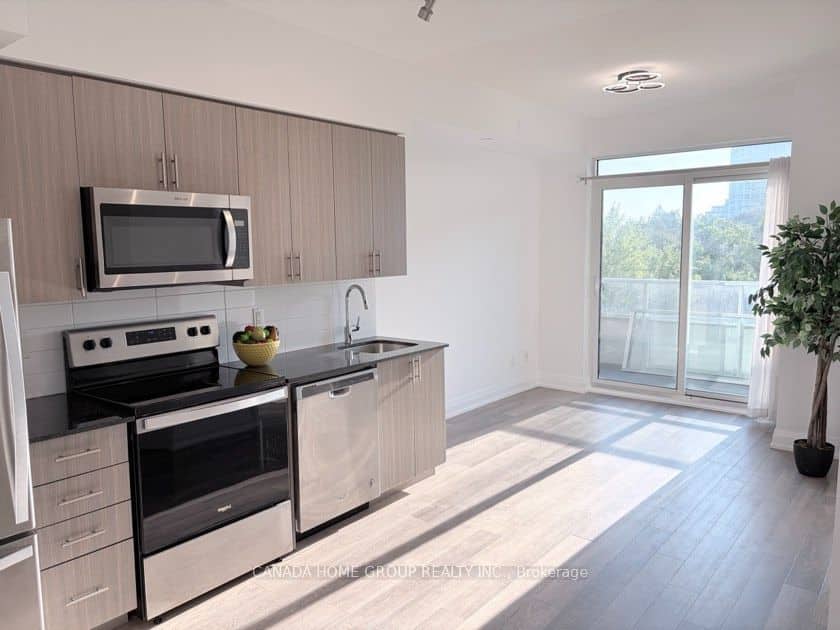 3121 Sheppard Avenue E, Toronto