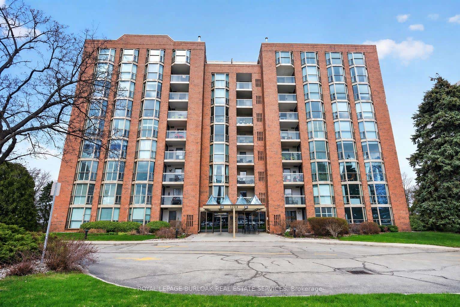 1225 North Shore Boulevard E #710, Burlington, ON L7S 1Z6