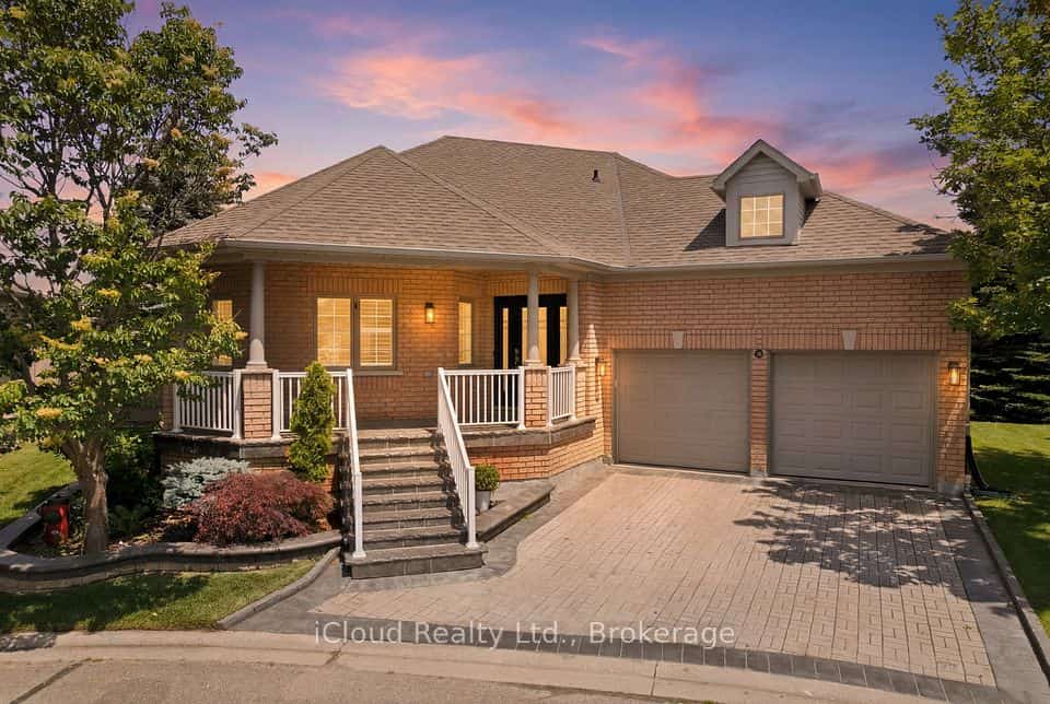 30 Orchard Park Gate, Brampton, ON L6R 1W5