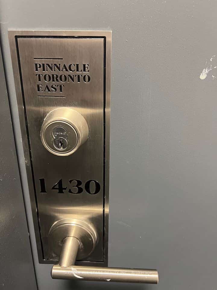 3270 Sheppard Avenue E #1430, Toronto, ON M1T 0B3