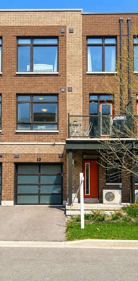 10 Tauton Street, Vaughan, ON L4L 0M2