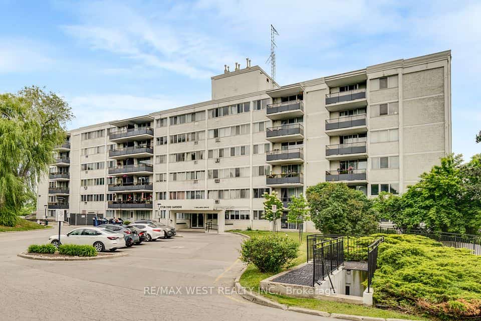 11 Neilson Drive #603, Toronto, ON M9C 1V4