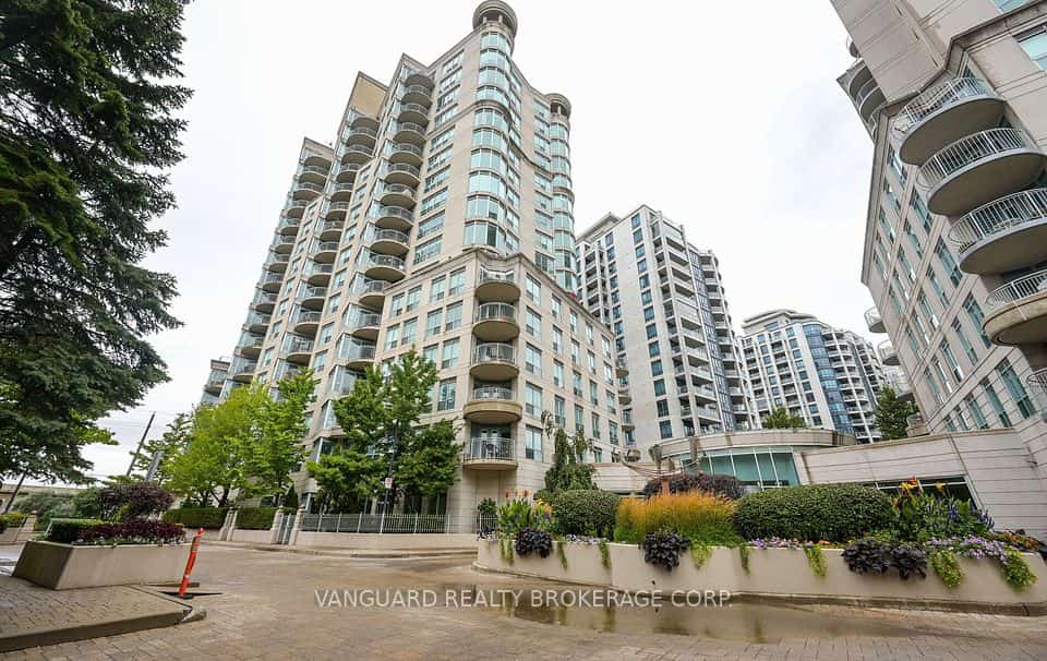 2111 Lake Shore Boulevard W #606, Toronto, ON M8V 1A1
