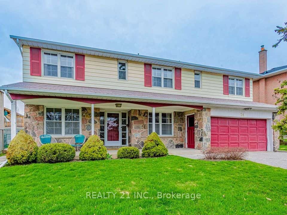 24 Beveridge Drive, Toronto, ON M3A 1N9