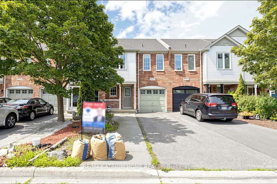 3077 Hawktail Crescent, Mississauga, ON L5M 6W8