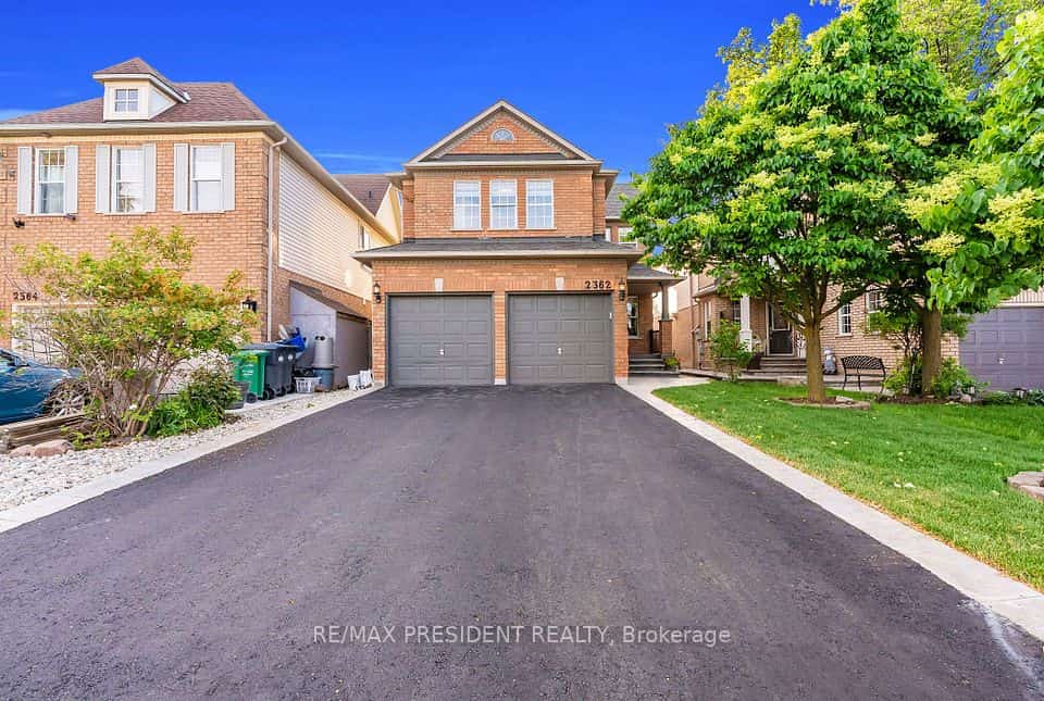 2362 Bankside Drive, Mississauga, ON L5M 6E3