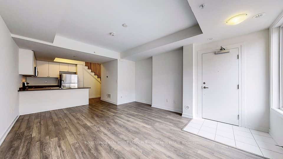 1555 Kingston Road #514, Pickering, ON L1V 0E9