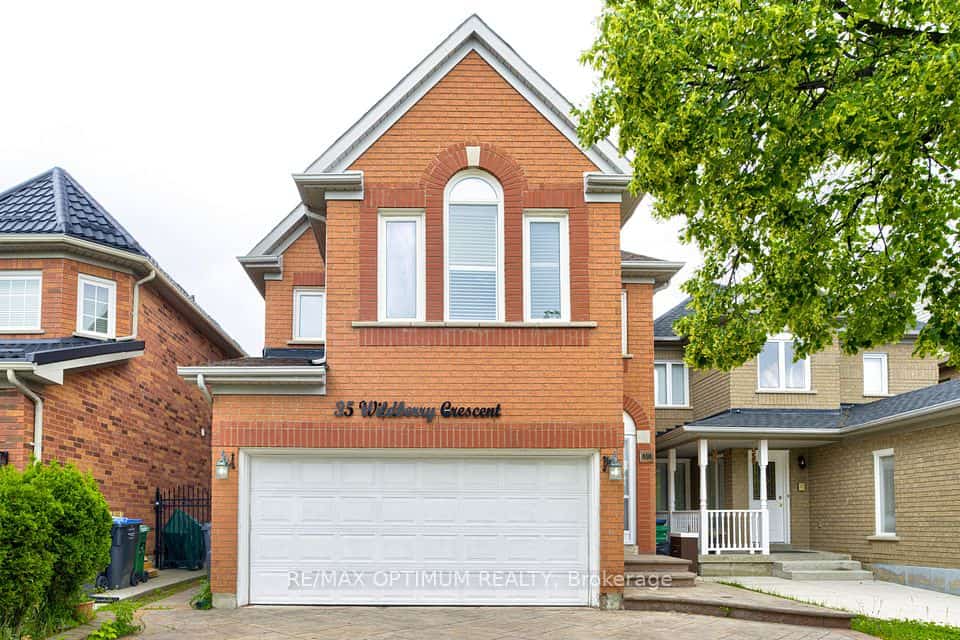 35 Wildberry Crescent, Brampton, ON L6R 1K1