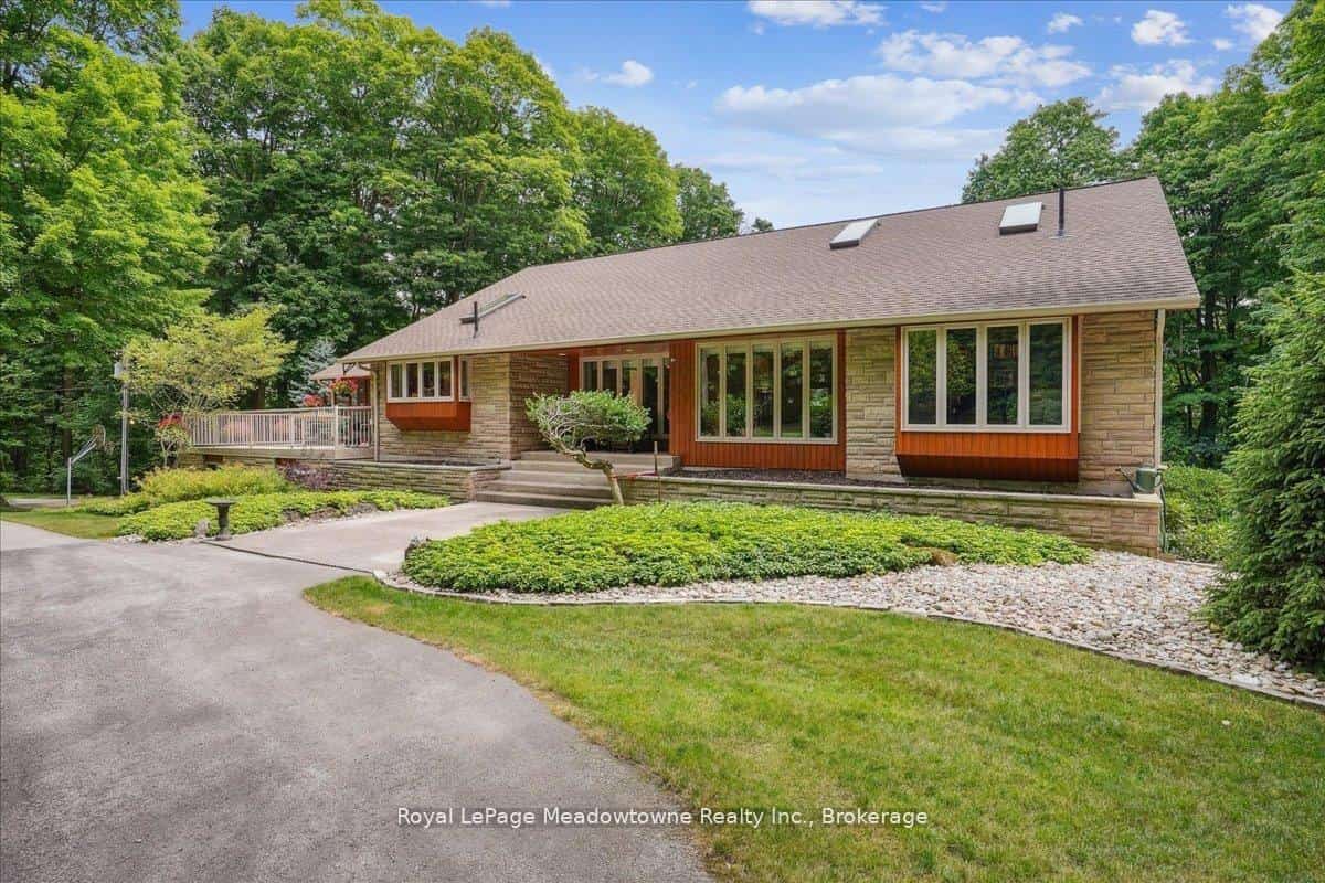 5590 STEELES Avenue W, Milton, ON L9E 0R5