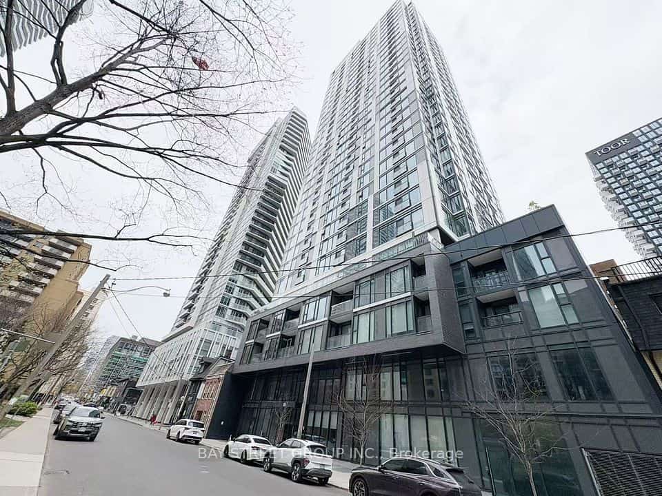 65 Mutual Street #1904, Toronto, ON M5B 0E5