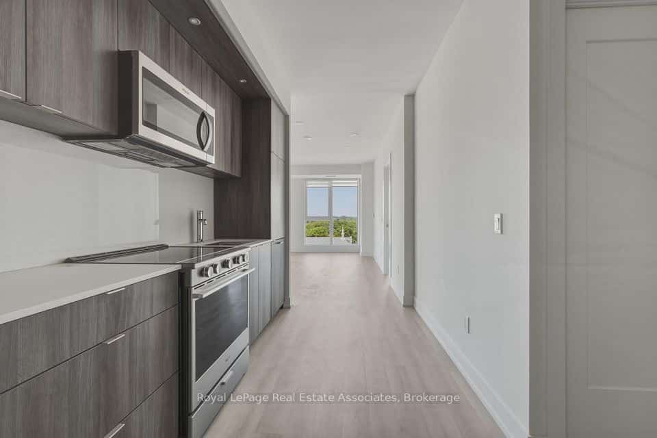 25 Cordova Avenue #1212, Toronto, ON M9A 0E5