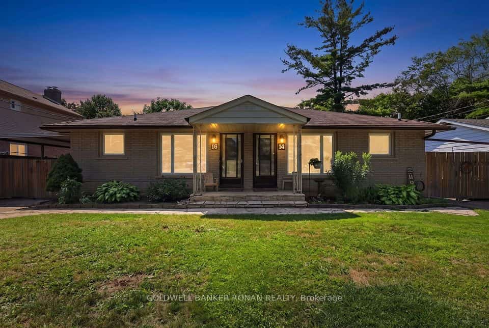 14 & 16 Fletcher Street, New Tecumseth, ON L9R 1G4