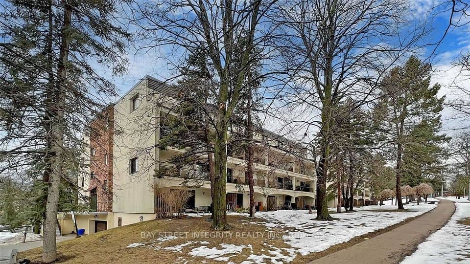 3740 Don Mills Road, Toronto