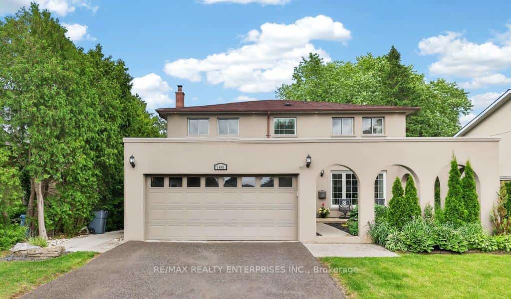 1441 Petrie Way, Mississauga, ON L5J 3Z7