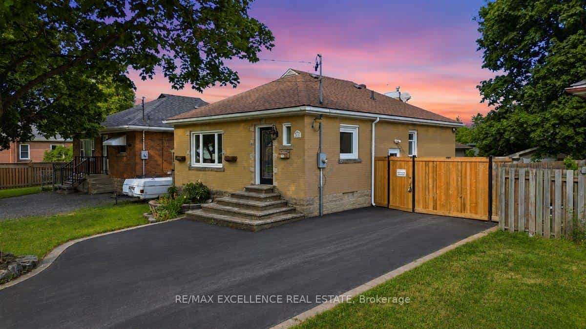 627 Upper Sherman Avenue, Hamilton, ON L8V 3M4