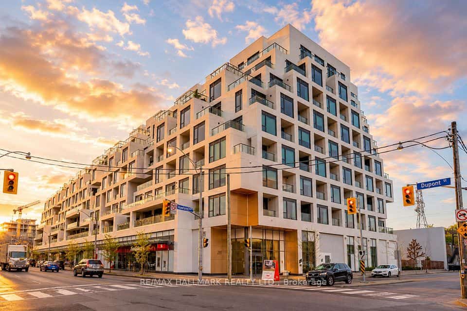 280 Howland Avenue #GPH22, Toronto, ON M5R 0C3