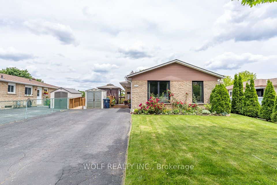 114 John Tabor Trail, Toronto, ON M1B 2V2