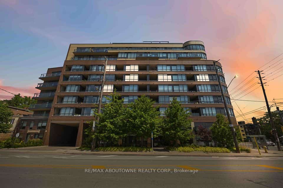 11 Superior Avenue #904, Toronto, ON M8V 0A7