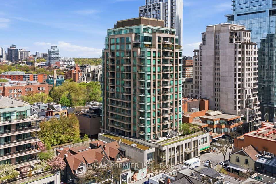 80 Yorkville Avenue #502, Toronto, ON M5R 2C2