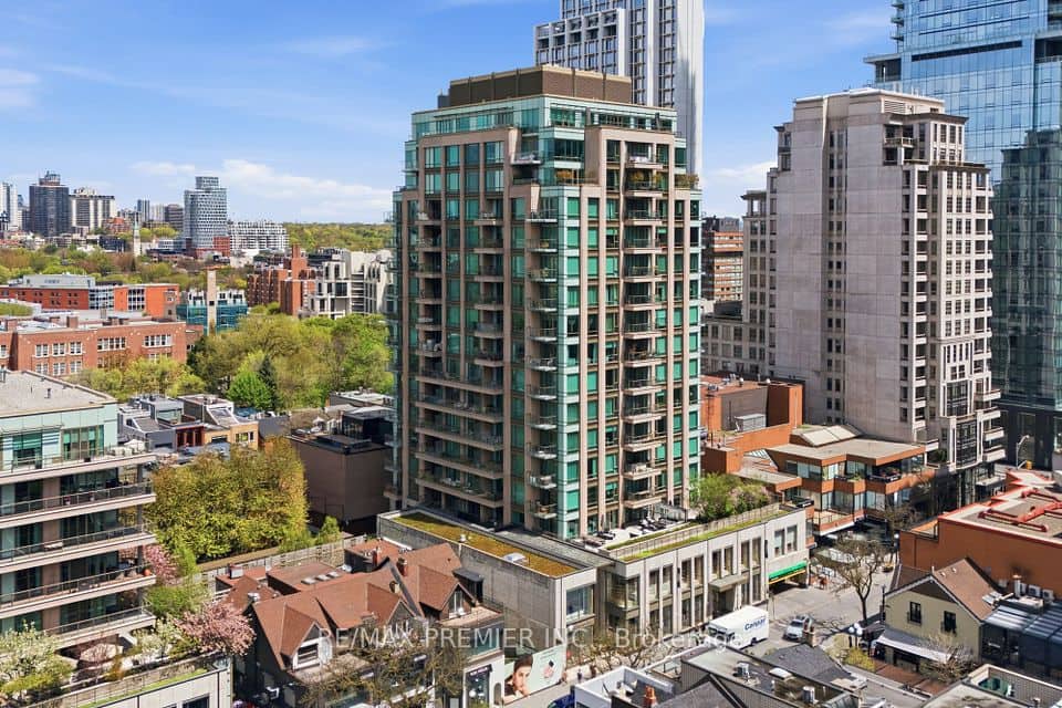 80 Yorkville Avenue, Toronto