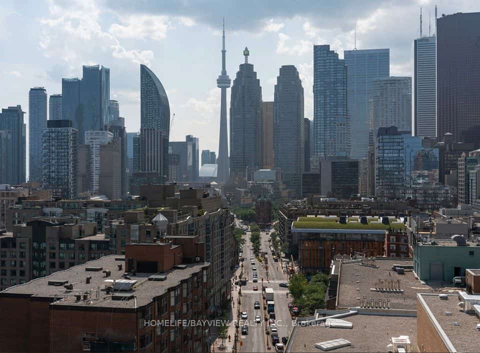 158 Front Street E #1402, Toronto, ON M5A 0K9