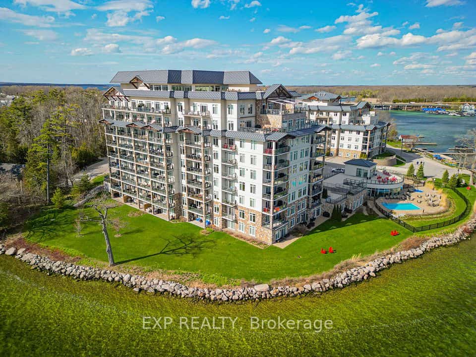 90 Orchard Point Road #401, Orillia, ON L3V 1C3