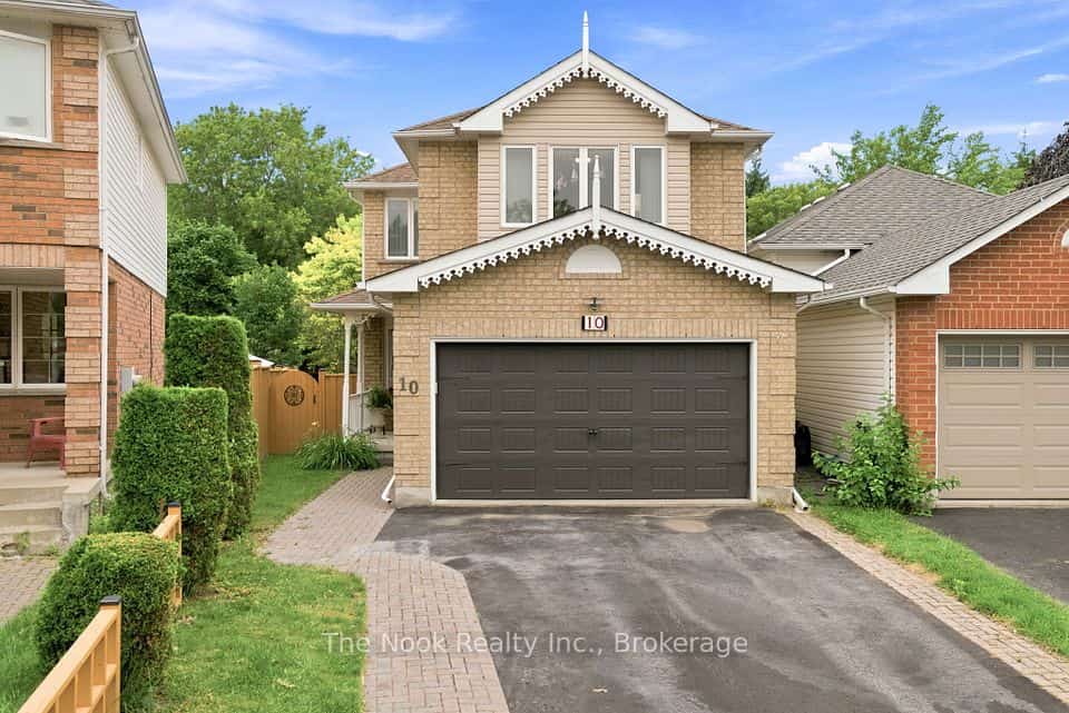 10 Orr Court, Clarington, ON L1C 5A8
