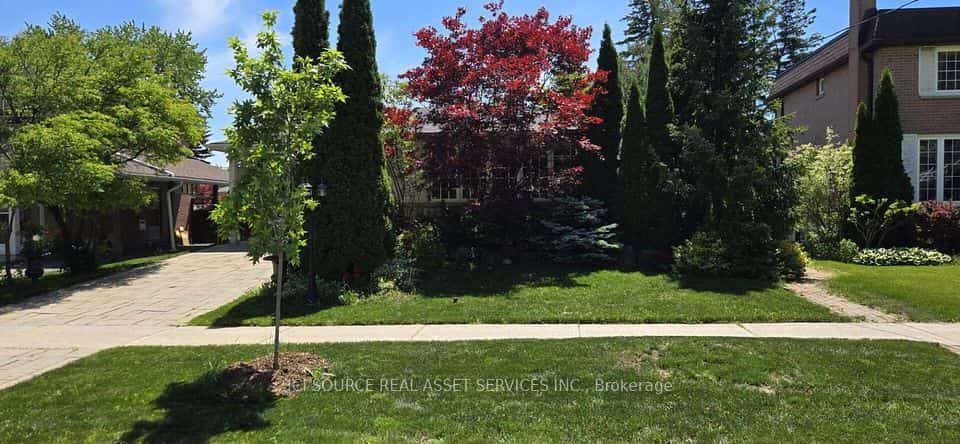 45 Clareville Crescent, Toronto, ON M2J 2B9