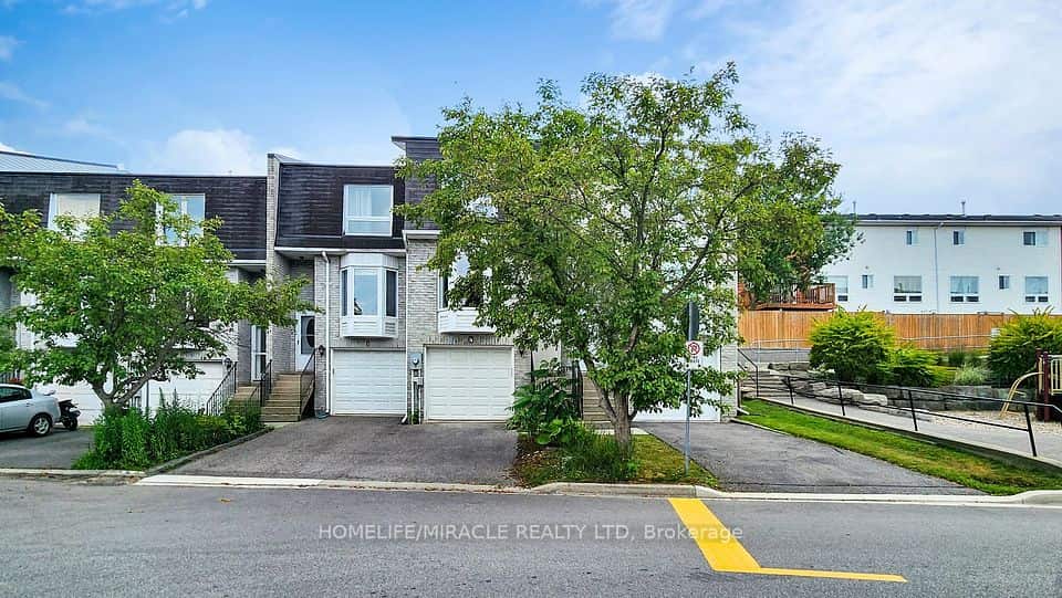 4 William Curtis Circle, Newmarket, Newmarket