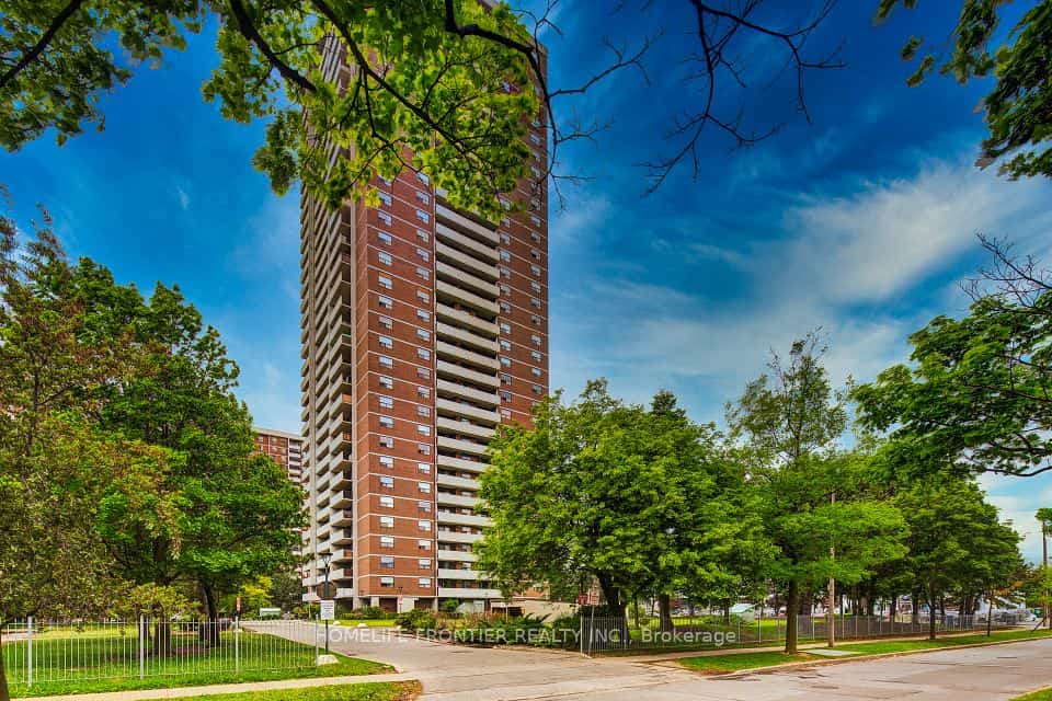 Carrington Tower, Toronto