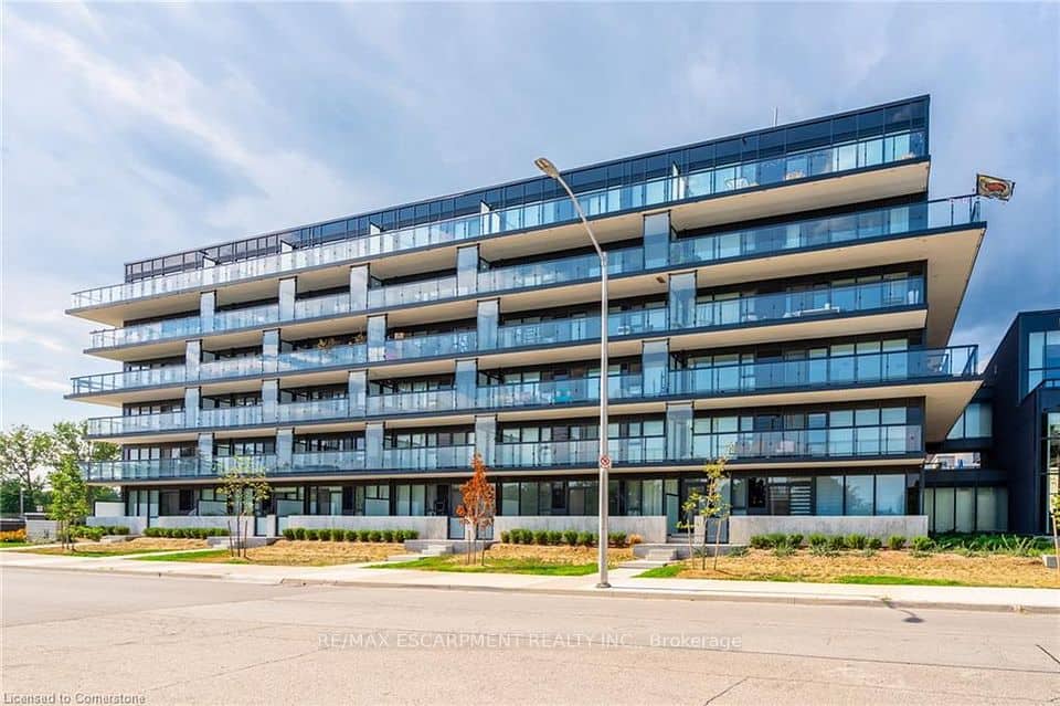 1117 Cooke Boulevard, Burlington