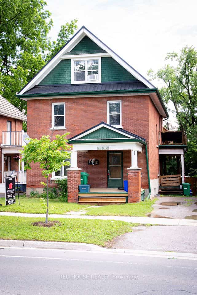 1306 Monaghan Road, Peterborough, ON K9J 5M1