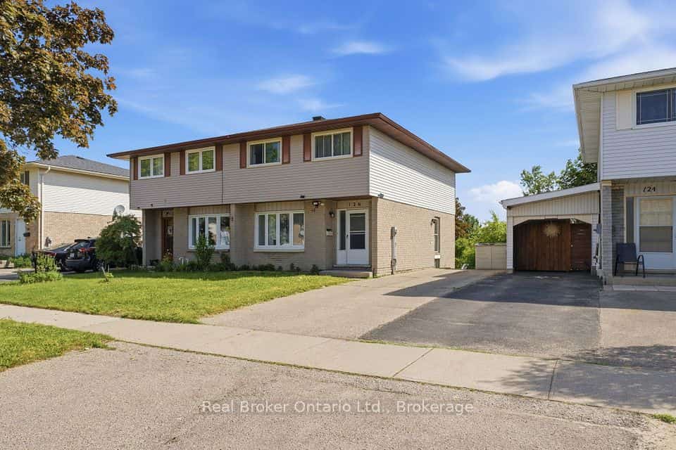 126 Dinison Crescent, Kitchener, ON N2E 2V2