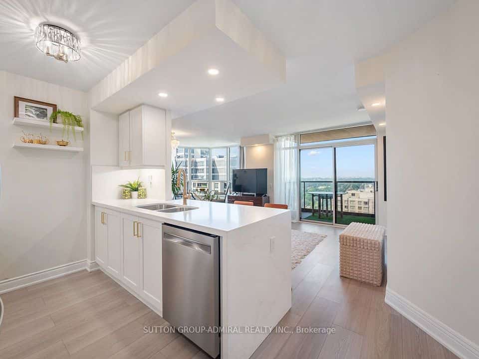 Grande Triomphe, Toronto