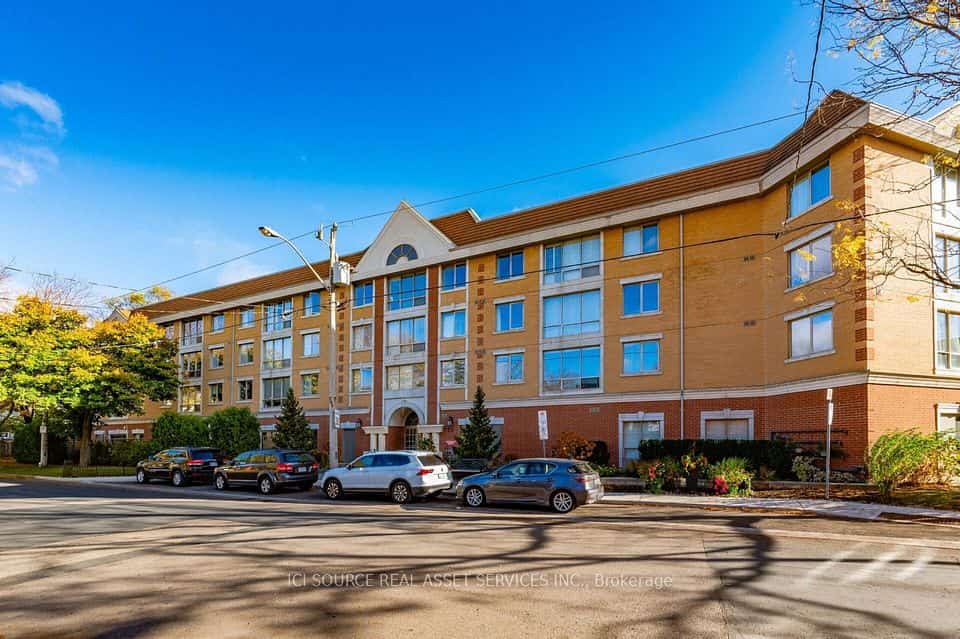 211 Randolph Road #316, Toronto, ON M4G 4H1