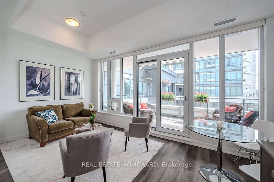 5 Wellington Street S #301, Kitchener, ON N2G 2E6