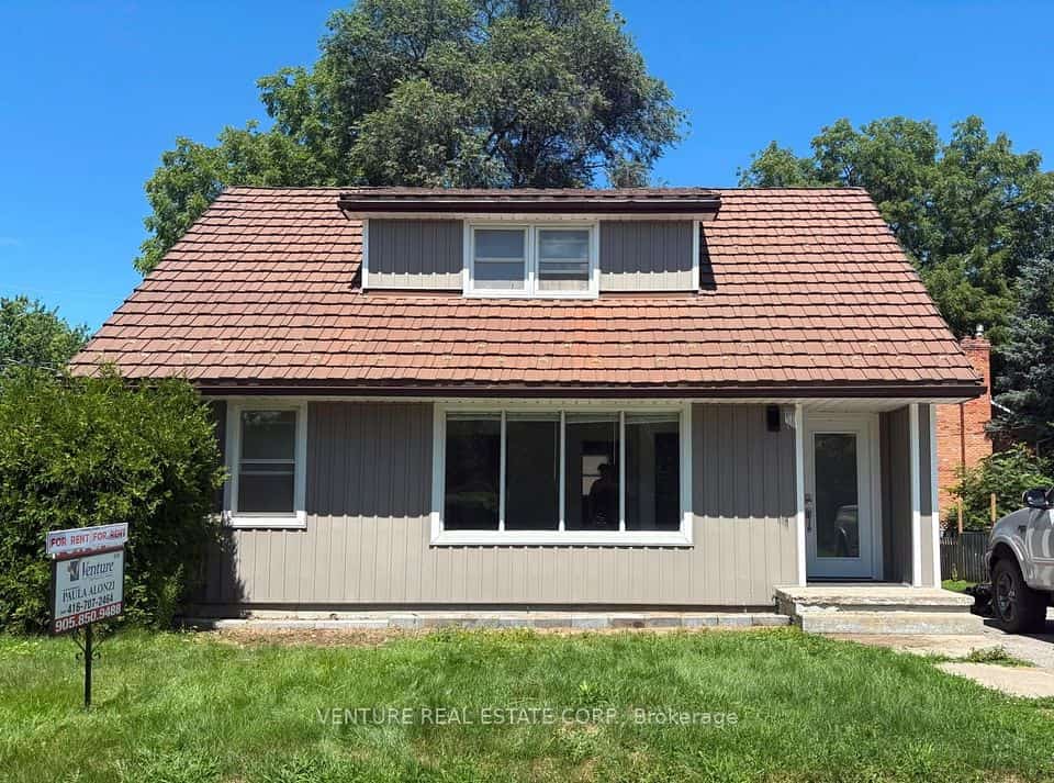 6 Sullivan Drive, New Tecumseth, ON L0G 1W0