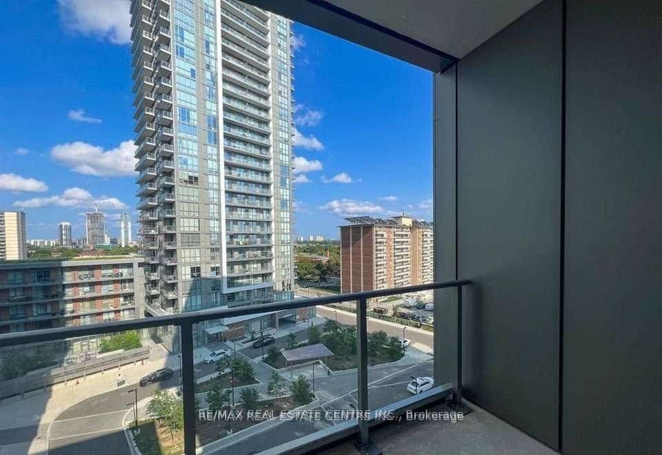 36 Forest Manor Road Unit #722, Road E, Road E, Toronto, ON M2J 1M1