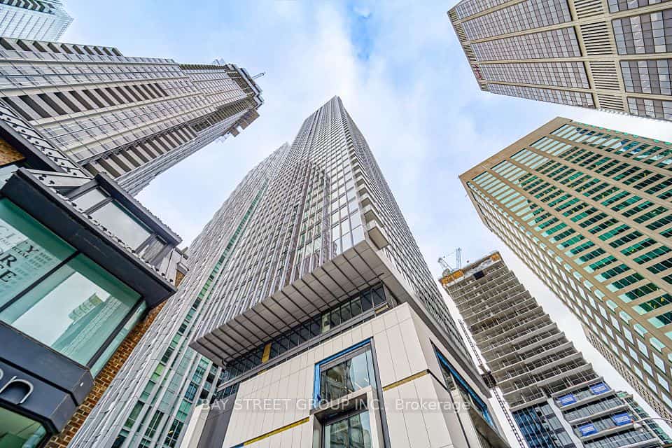 8 Cumberland Street #1909, Toronto, ON M4W 0B6