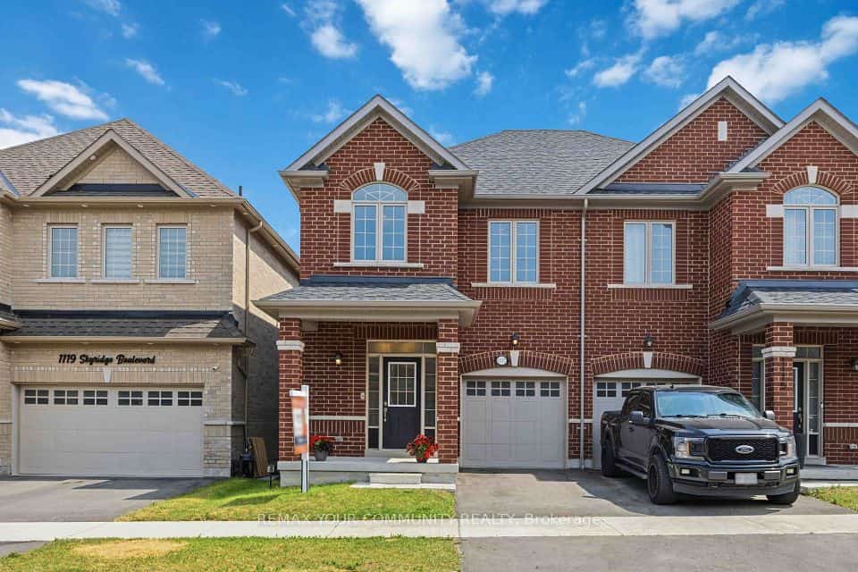 1117 Skyridge Boulevard, Pickering, ON L1X 0M8