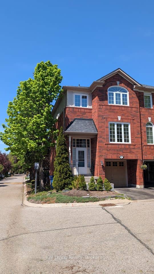 81 Mosaics Avenue, Aurora, Aurora