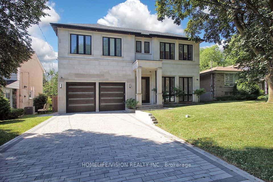 35 Longwood Drive SW, Toronto, ON M3B 1T9
