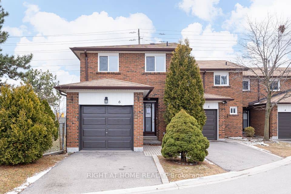 2687 Bromsgrove Road, Mississauga
