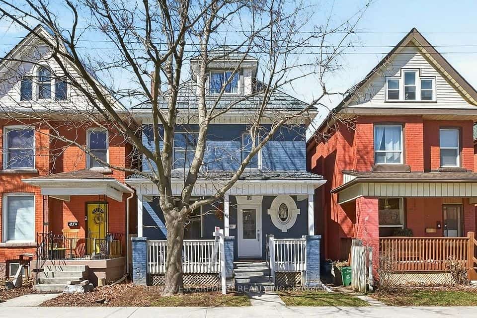 49 Cheever Street, Hamilton, ON L8L 5R6