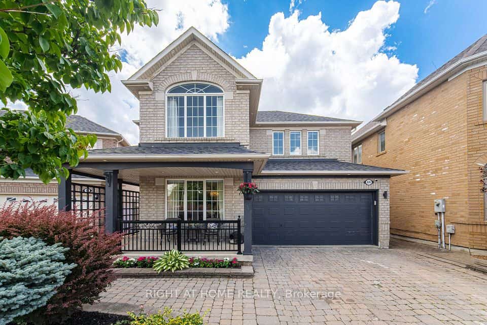 44 Crew Crescent, Vaughan, ON L6A 3E9